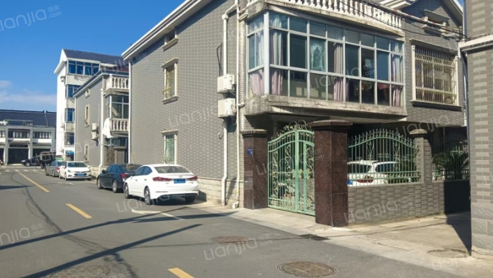 中华路1876号外景图