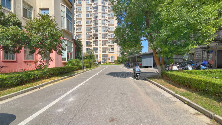 宝城花园外景图