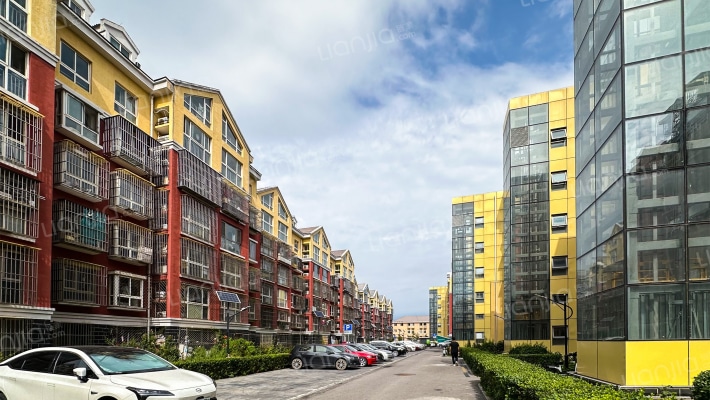 康营家园B区外景图