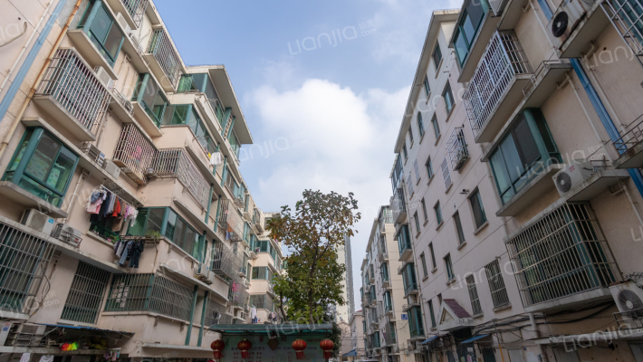 昆海花园外景图