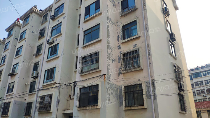 蓬莱运输公司家属楼外景图