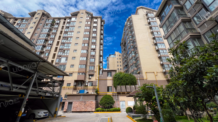 南苑中央广场外景图