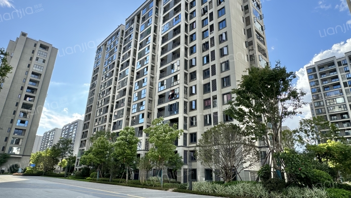 融信海纳新潮C区外景图