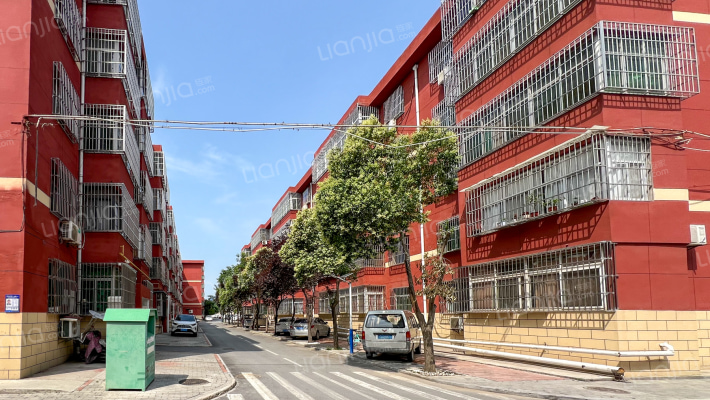 烟厂小区外景图