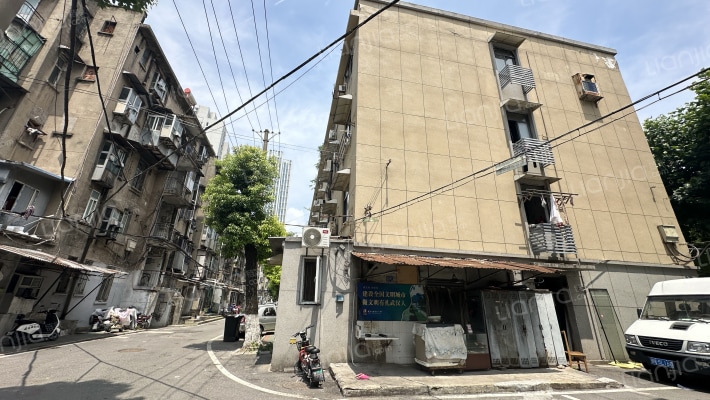 汉阳大道517号外景图