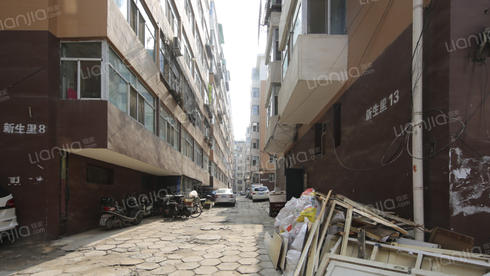 新生里小区外景图