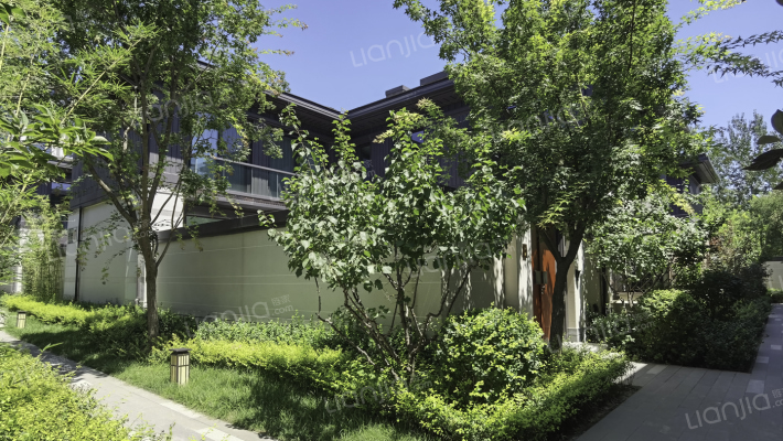 万科观承别墅二期外景图