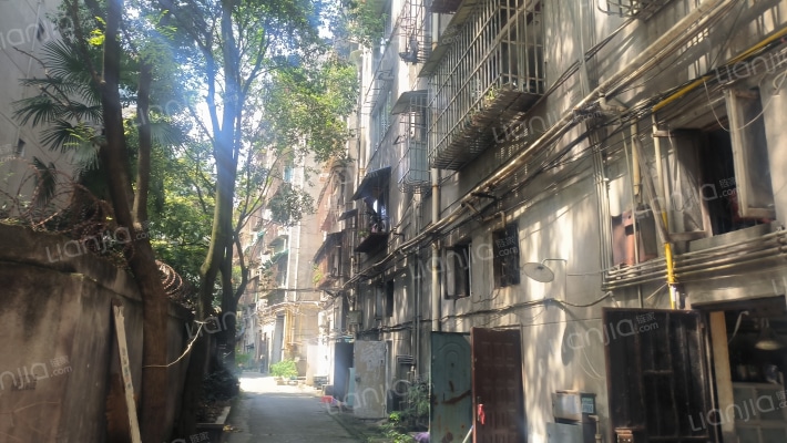 兴隆街32号外景图