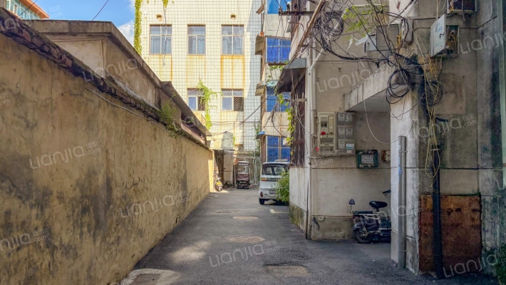驻马店市商务局第四家属院外景图