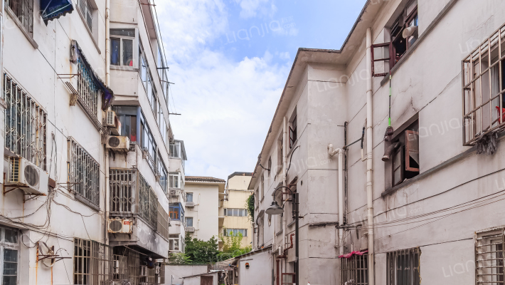 神道街散盘外景图