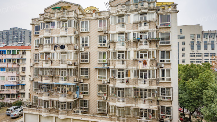 正棱山庄外景图