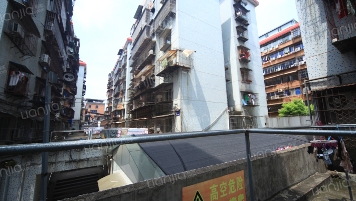 贤士花园外景图