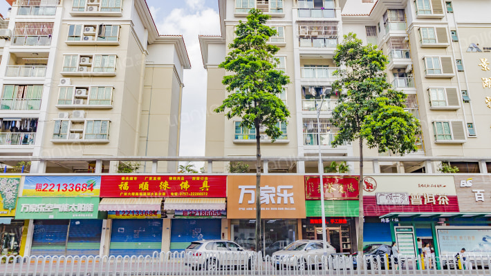 景湖雅居外景图