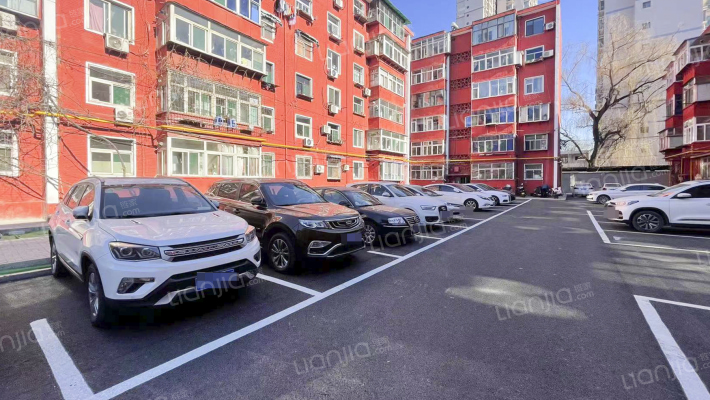 双西教委宿舍外景图