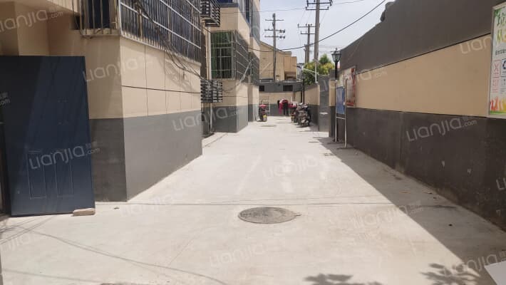 纸箱厂家属楼外景图