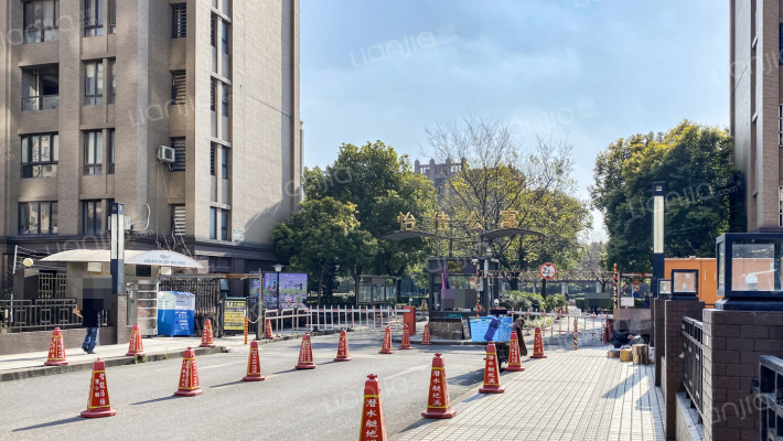 怡佳公寓外景图