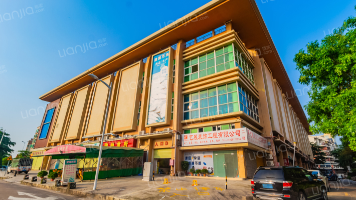 碧雅市场外景图