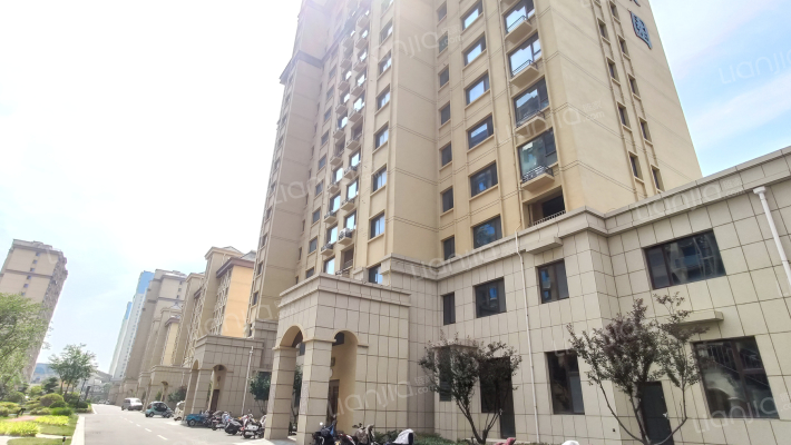 翰庭家园外景图