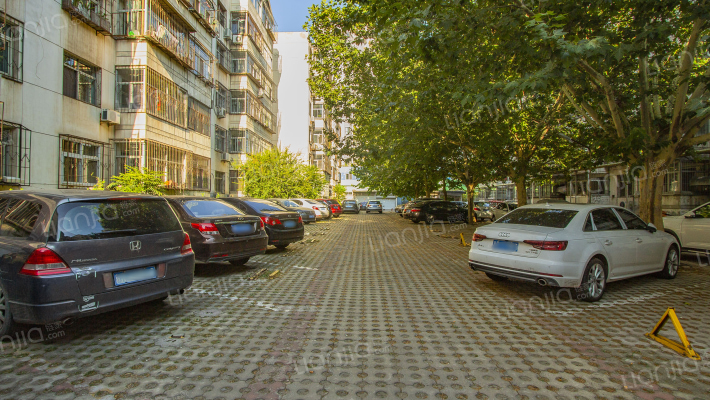 新月小区外景图