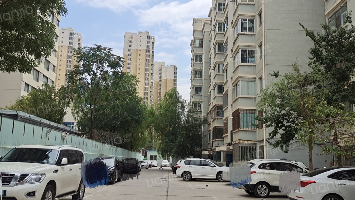 兰州紧固件厂家属院外景图