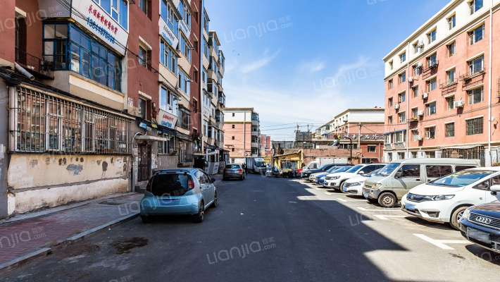 朝阳小区外景图