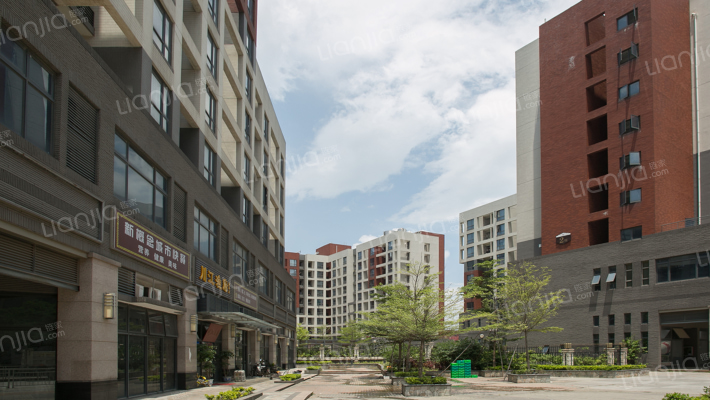 前海湾花园外景图