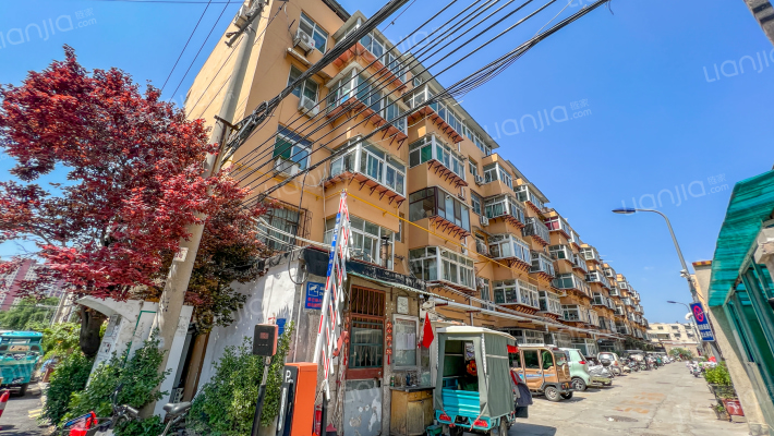 闫千户小区四区外景图