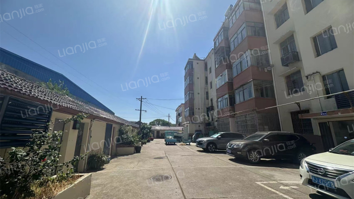 鼓楼东路13号外景图