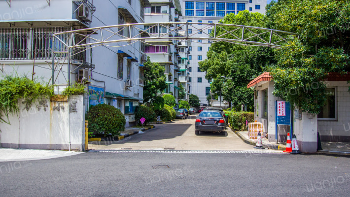 万兴小区外景图