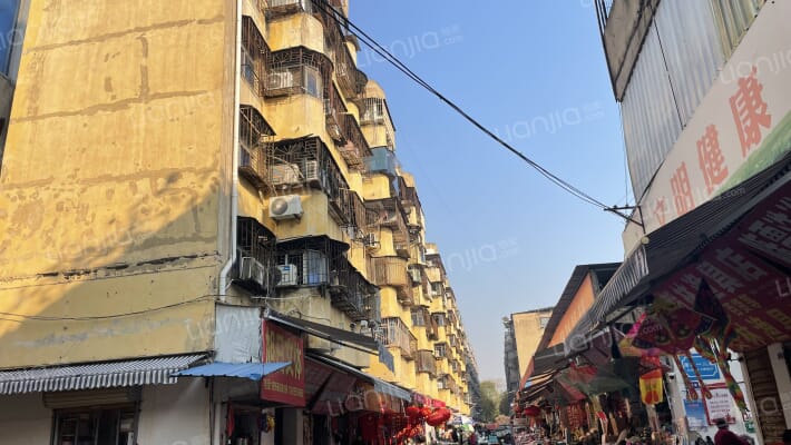 三里湾商城小区外景图