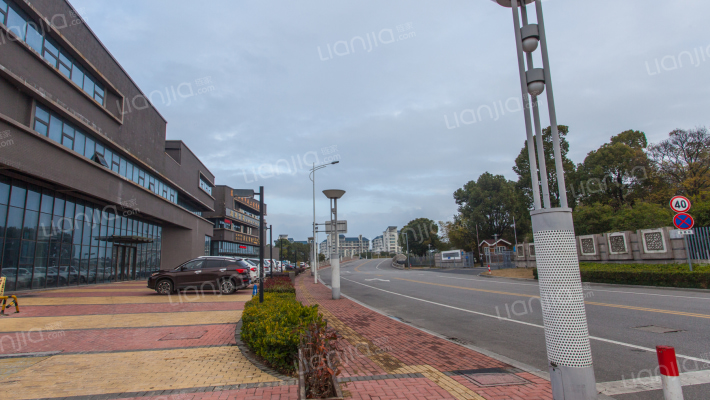 亩园栋数外景图