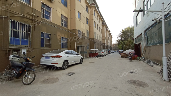 城东路客运公司家属院外景图