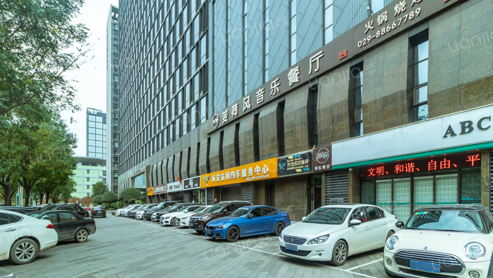 荣禾云图中心外景图