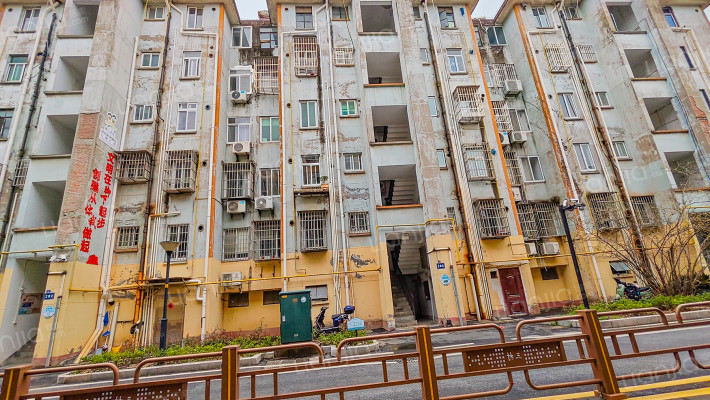 解放三村外景图