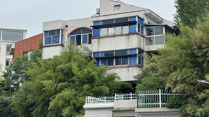 天齐花园外景图