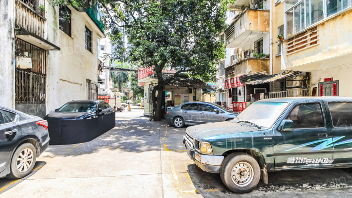 星湖路南一里7号院外景图