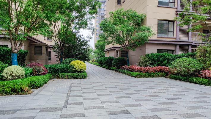 中海阅骊山二期贤庭外景图