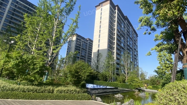 蓝城百禾·桃李春风外景图