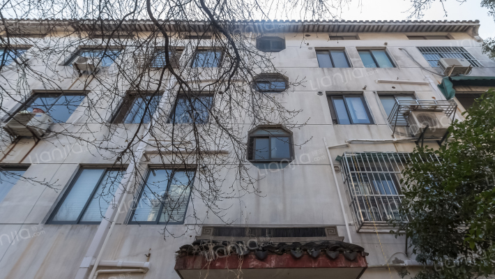 南潭子里小区外景图