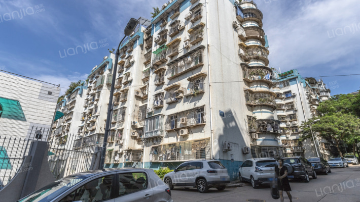 仙阁里花园外景图