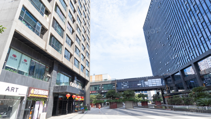 标志商务中心外景图