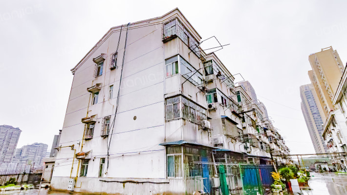 凤阳路集贸市场住宅外景图