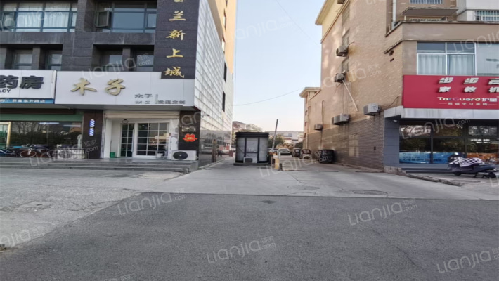 宝兰·新上城外景图