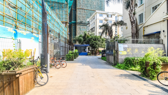 繁源公寓外景图