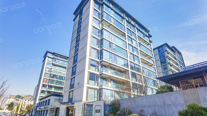 鸿翔东望樾府外景图