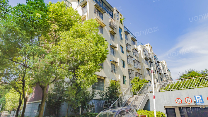 雅安小区外景图