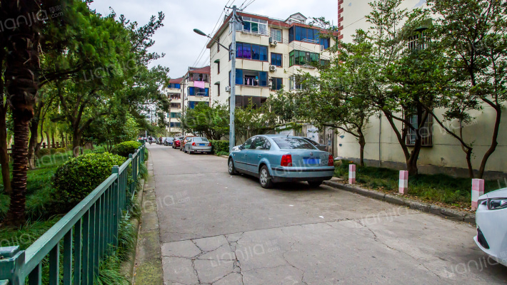 横泾新村外景图