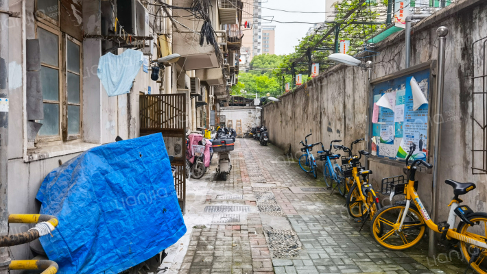 城管局宿舍外景图