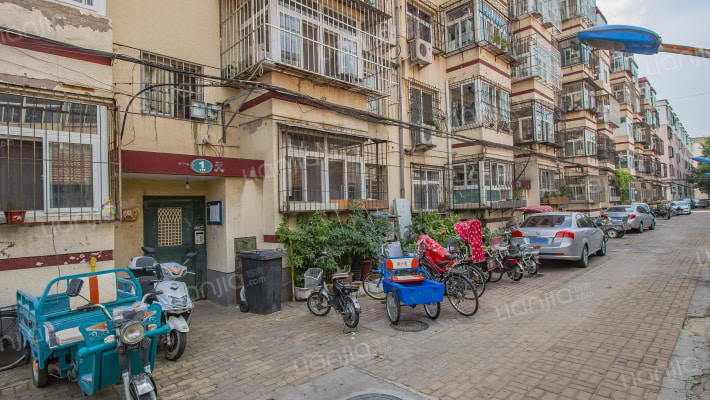 康顺里小区外景图