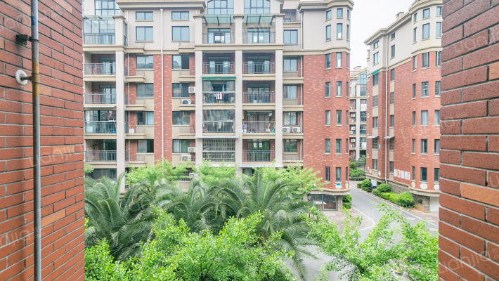 富润家园外景图